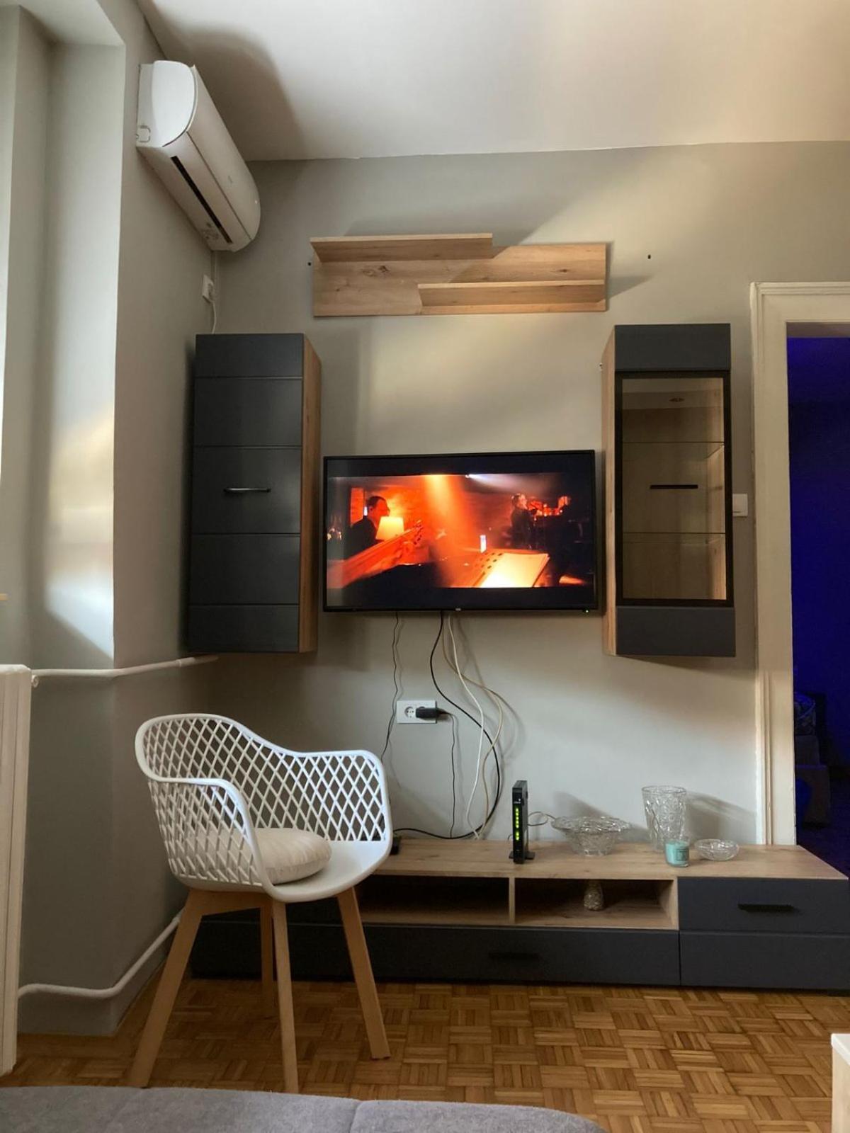 Apartment Dunja Center Welcome Novi Sad Luaran gambar